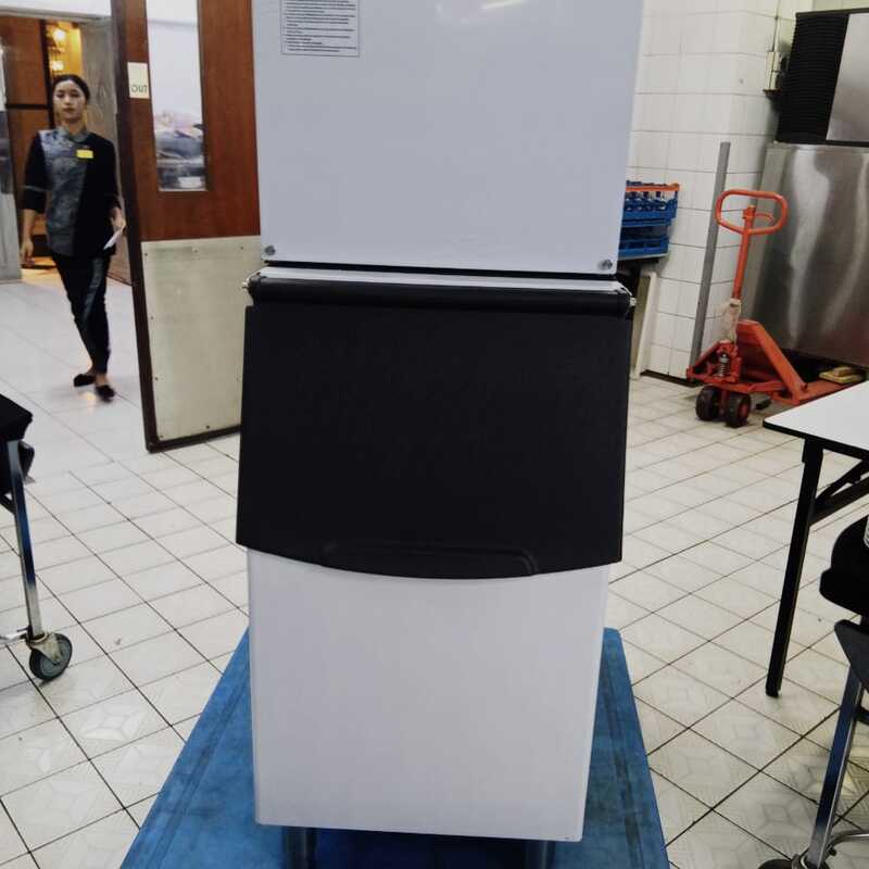 Pemasangan Ice maker untuk Melia Hotel Purosani Yogyakarta